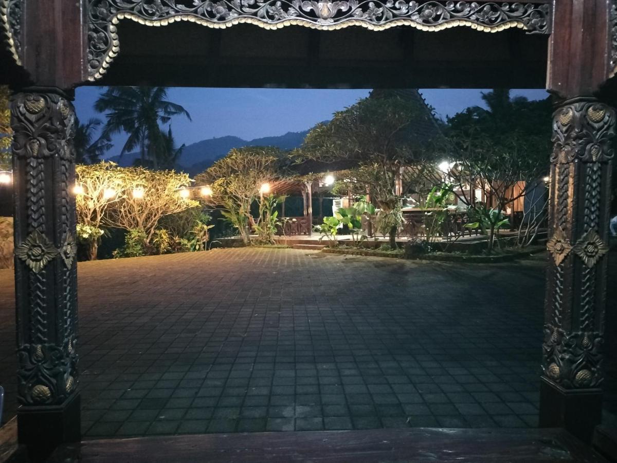 D'Kailash Retreat Singaraja  Exterior photo